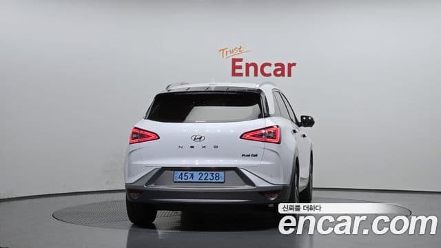 Hyundai NEXO Premium, 2023 4