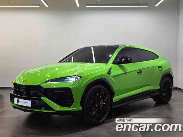 Lamborghini Urus 4.0 V8 SE, 2025 1