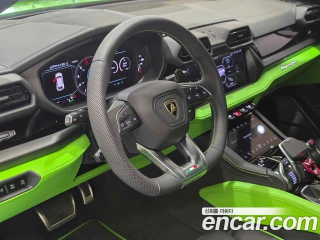 Lamborghini Urus 4.0 V8 SE, 2025 14
