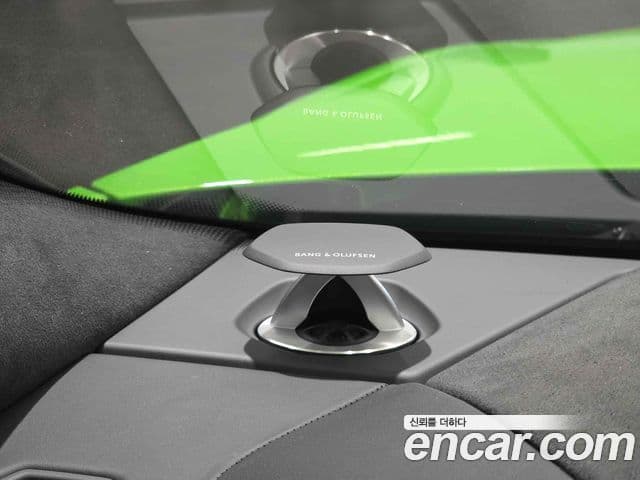 Lamborghini Urus 4.0 V8 SE, 2025 15