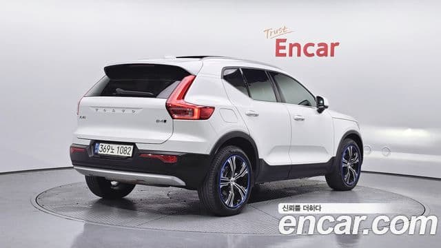 Volvo XC40 B4 Inscription, 2021 2