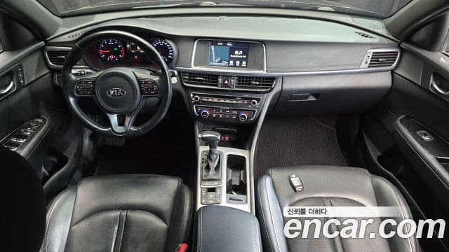Kia K5 2세대 Signature, 2017 7