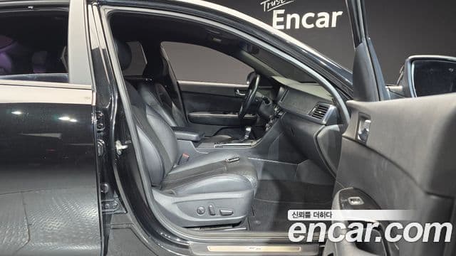 Kia K5 2세대 Signature, 2017 10