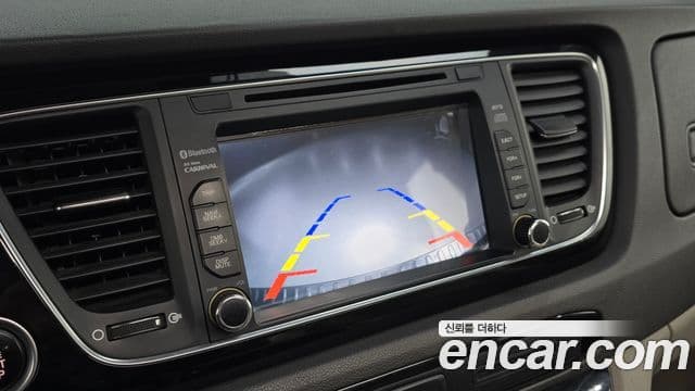 Kia All New Carnival Prestige, 2015 16