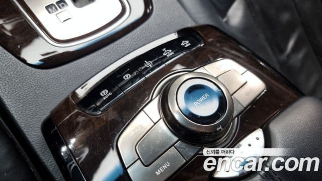 KG모빌리티(SsangYong) 뉴체어맨 W VVIP, 2012 16