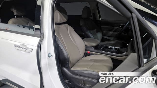 Kia The / новый New Carnival 4세대 Noblesse, 2025 12