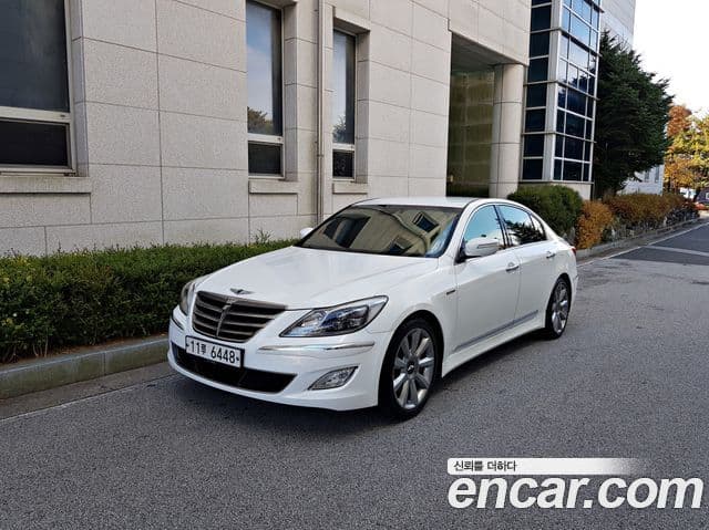 Hyundai Genesis Special, 2013 3