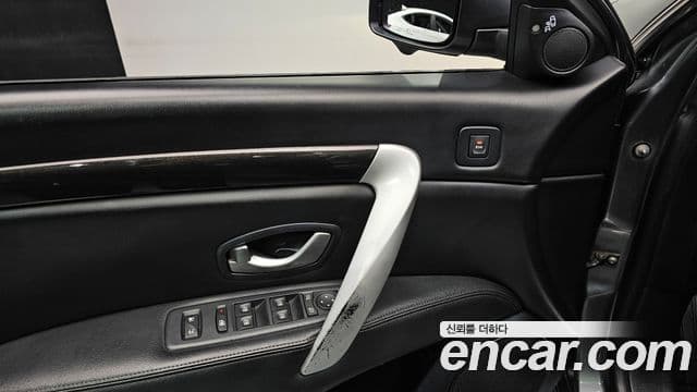 Renault Korea(Samsung) SM7 Nova LPLI 2.0 LPe для людей с инвалидностью, 2017 16