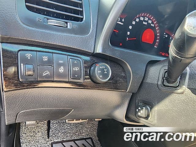 Kia Mohave 4WD KV300, 2014 10