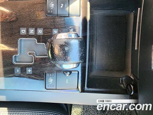 Kia Mohave 4WD KV300, 2014 11