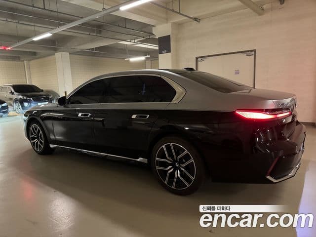 BMW 7시리즈 (G70) 740i xDrive M Sport Limited, 2024 все фото