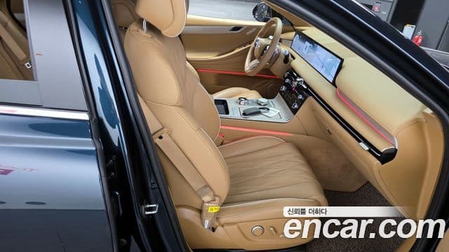 Genesis G80 (RG3) бензин 2.5 турбо AWD, 2025 12