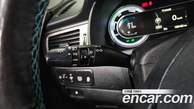 Kia Niro Luxury, 2018 16