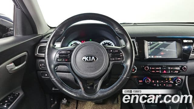 Kia Niro Luxury, 2018 17