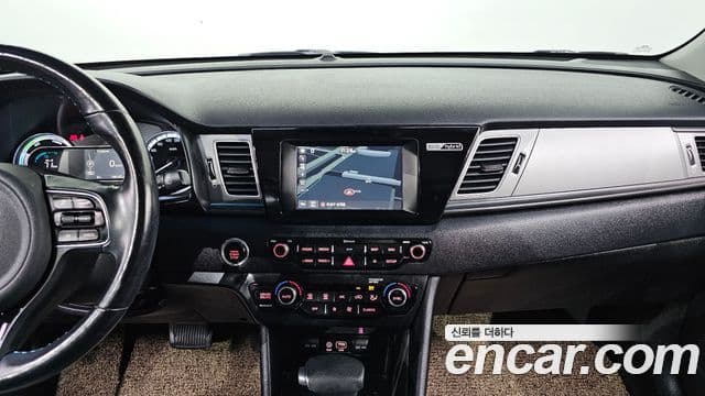 Kia Niro Luxury, 2018 18