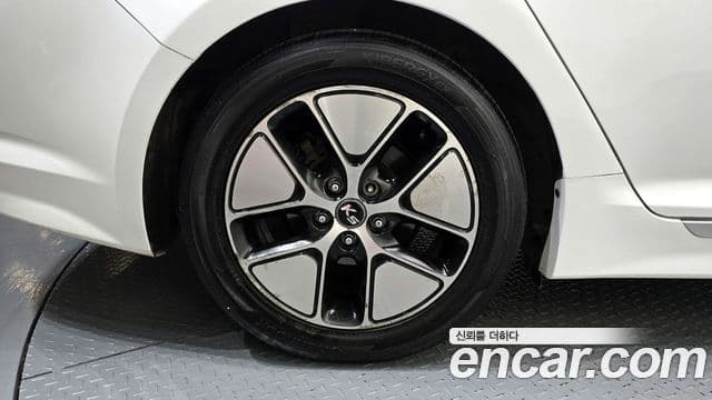 Kia K5 гибрид Prestige, 2012 все фото