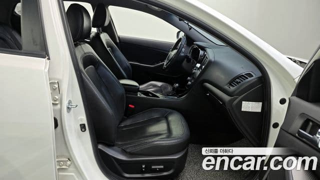 Kia K5 гибрид Prestige, 2012 10