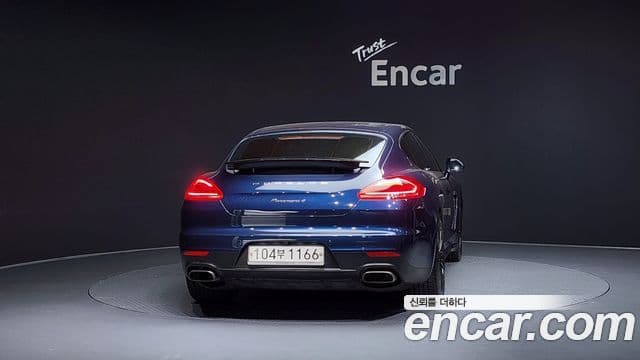 Porsche Panamera 970, 2015 4