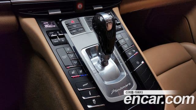 Porsche Panamera 970, 2015 9