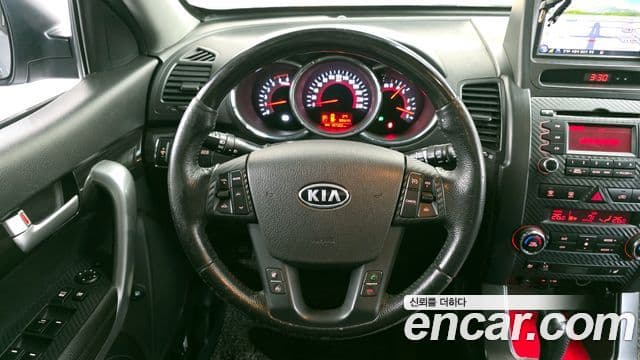 Kia Sorento R топовая версия, 2011 13