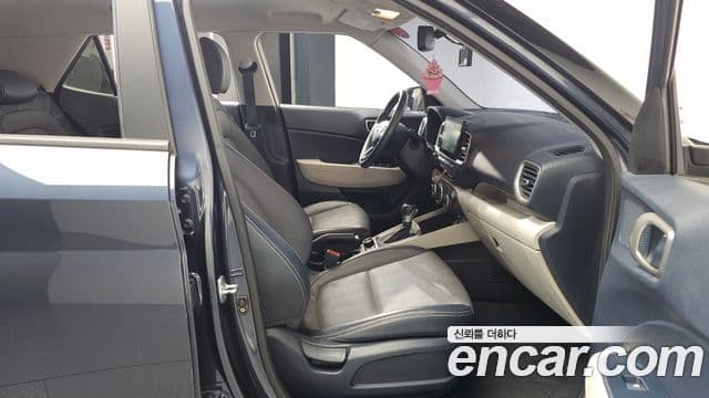 Hyundai Venue Modern, 2020 11