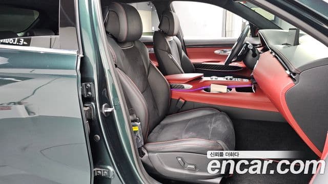 Genesis GV70, 2022 10