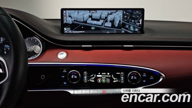 Genesis GV70, 2022 14