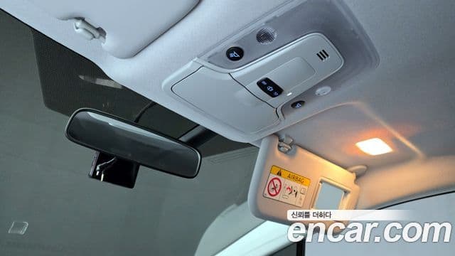 Toyota 프리우스 4세대 1.8 E, 2016 18