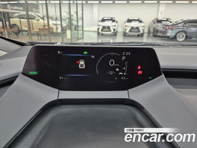 Toyota 프리우스 5세대 2.0 XLE, 2025 18