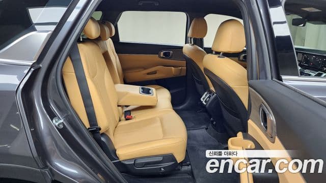 Kia Sorento 4세대 Prestige, 2023 12
