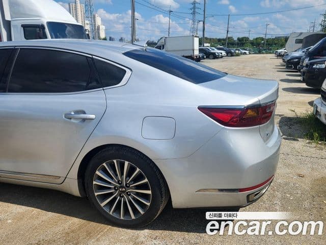 Kia All New K7 3.0 LPI Luxury (арендный автомобиль), 2017 3