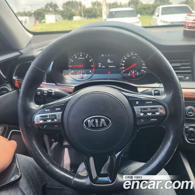 Kia All New K7 3.0 LPI Luxury (арендный автомобиль), 2017 15