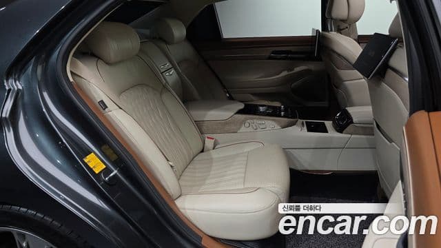 Genesis G90 Prestige, 2021 12