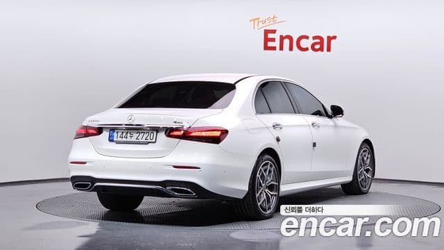 Mercedes-Benz E-класс W213 AMG Line, 2022 2