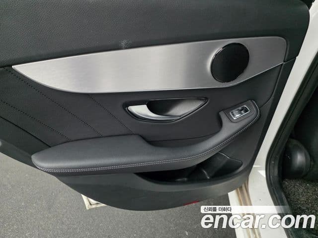 Mercedes-Benz C-класс W205 AMG Line, 2021 13