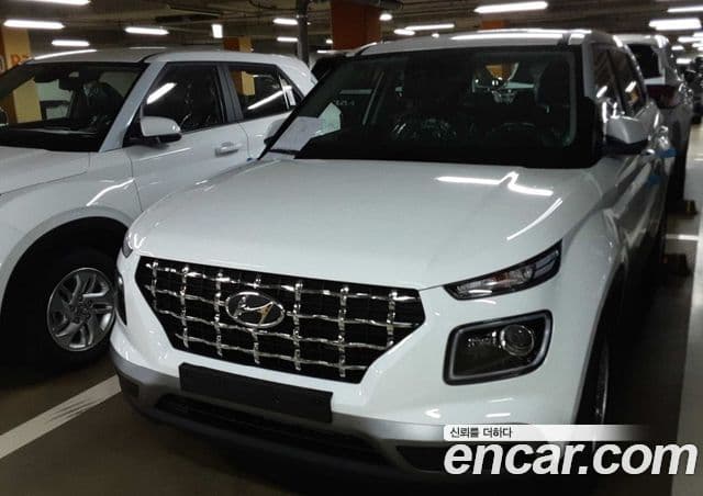 Hyundai Venue Premium, 2026 1