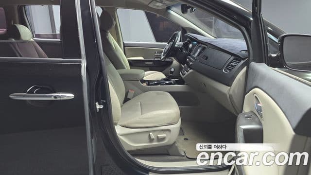 Kia The / новый New Carnival Prestige, 2020 11