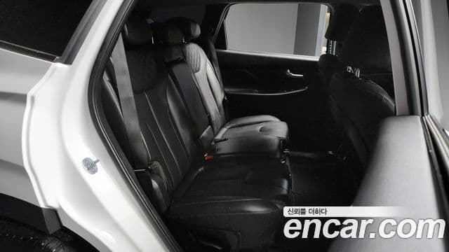 Hyundai The / новый New Santa Fe Exclusive, 2023 12