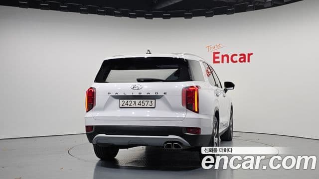 Hyundai Palisade Exclusive, 2022 4