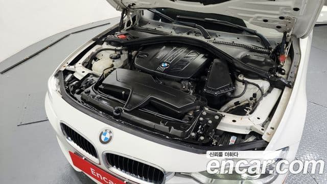 BMW 3시리즈 (F30), 2015 6