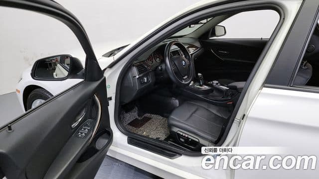 BMW 3시리즈 (F30), 2015 10