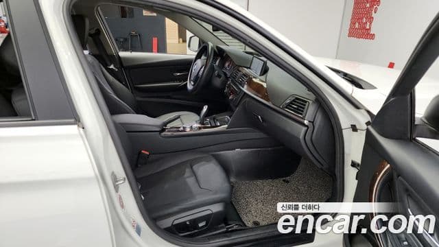 BMW 3시리즈 (F30), 2015 12