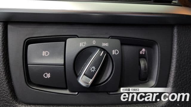 BMW 3시리즈 (F30), 2015 13