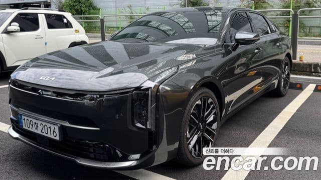 Kia The / новый New K8 гибрид Signature, 2025 1