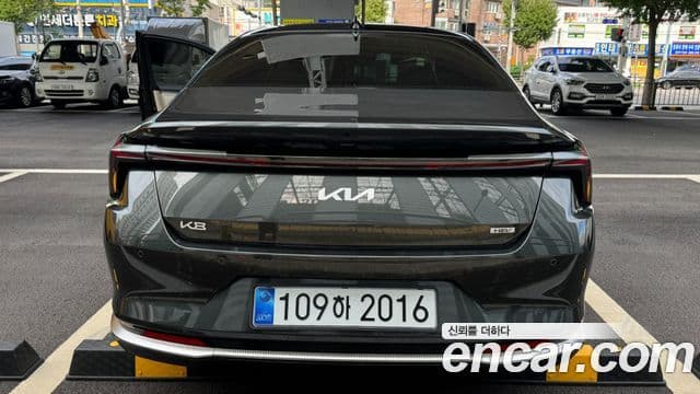 Kia The / новый New K8 гибрид Signature, 2025 все фото