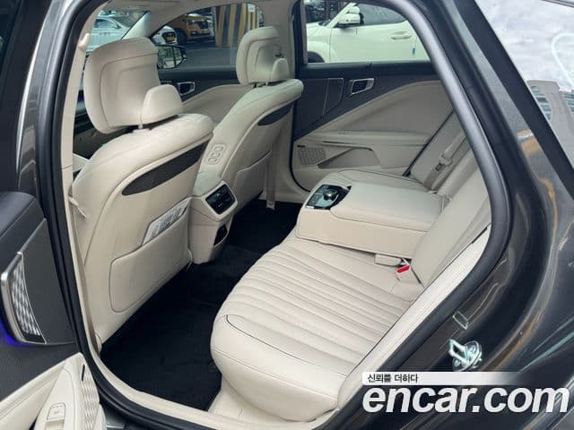 Kia The / новый New K8 гибрид Signature, 2025 9