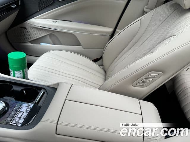 Kia The / новый New K8 гибрид Signature, 2025 10