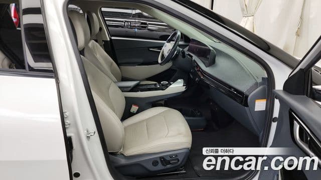 Kia EV6 Earth, 2022 11