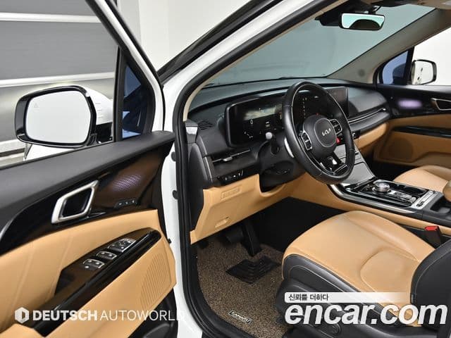 Kia Carnival 4세대 Signature, 2022 11