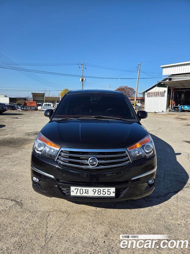 KG모빌리티(SsangYong) Korando 투리스모 4WD LT 11인승, 2014 2